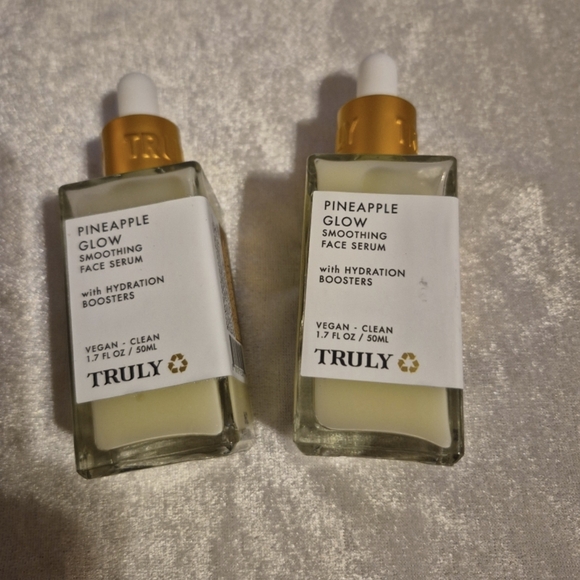 TRULY Pineapple Glow Smoothing Face Serum's DISCONTINUED!!!